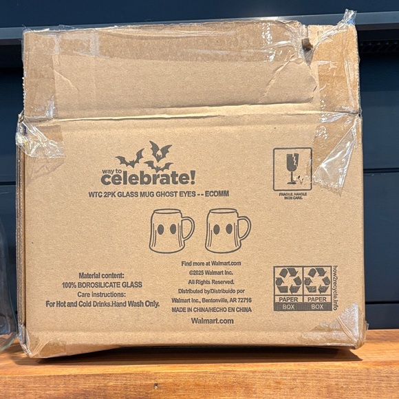 Clear Glass Ghost Face Mugs - Set of 2 - Picture 4 of 6